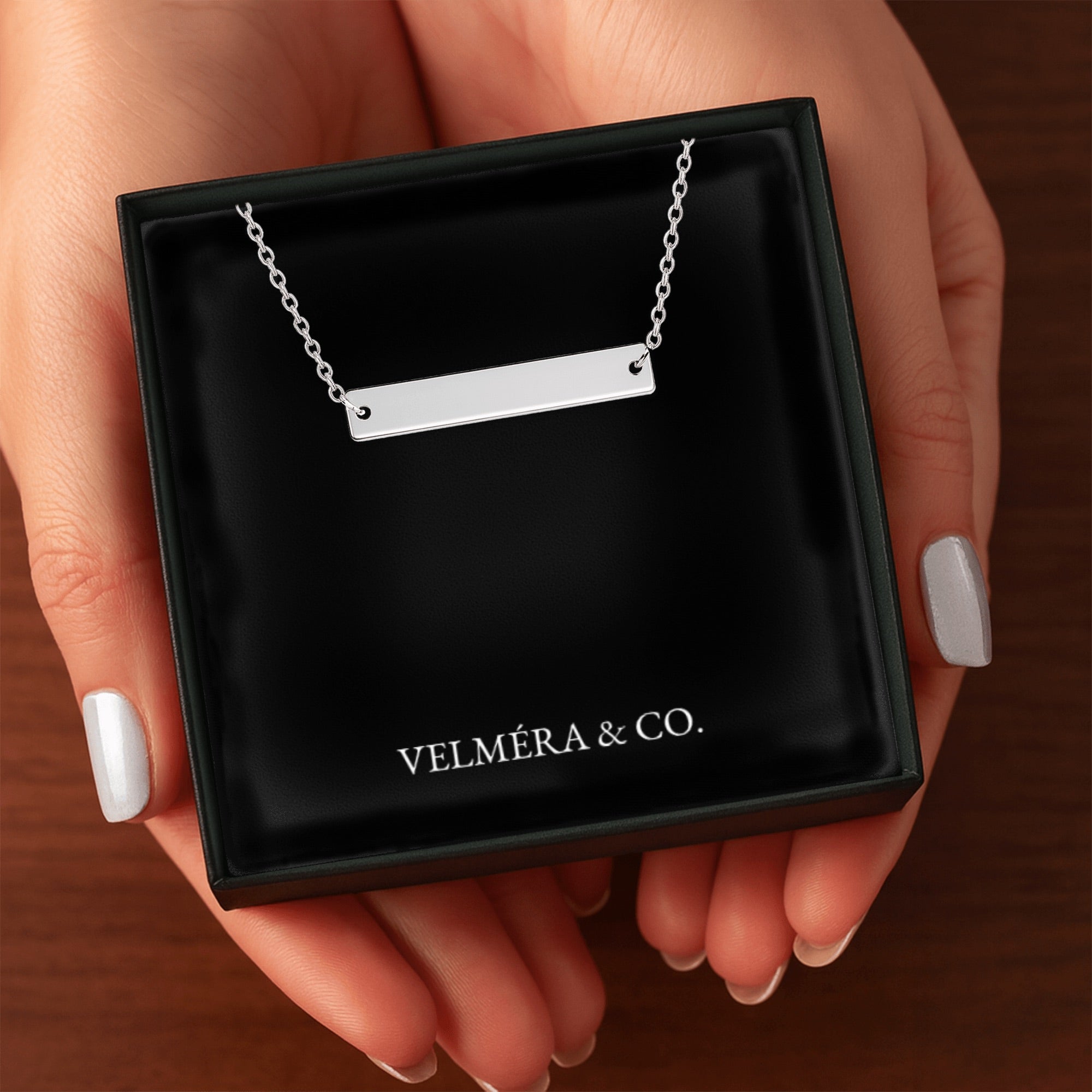 Line Silhouette Necklace, Silver