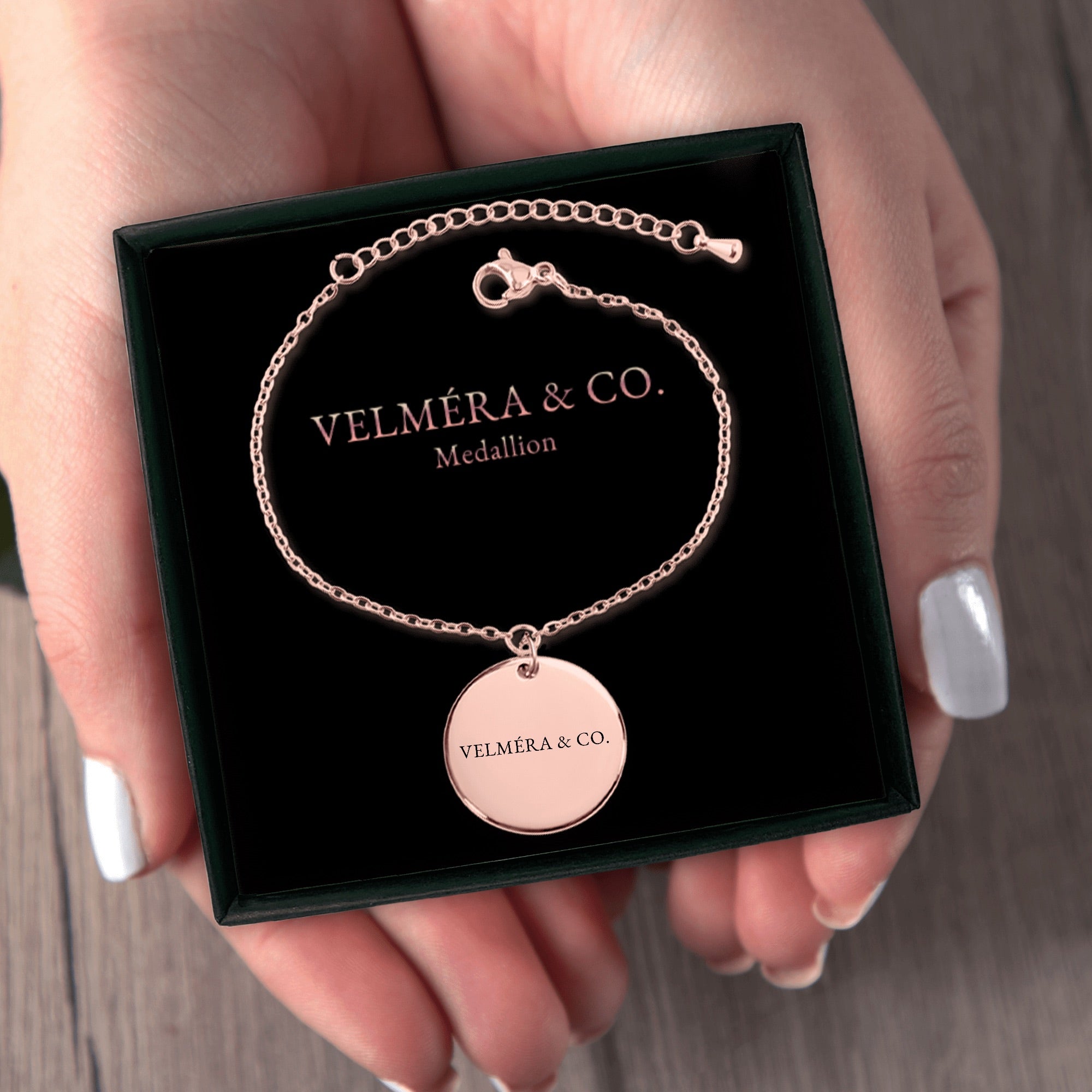Velméra Medallion Bracelet, 18K Rose Gold Plated